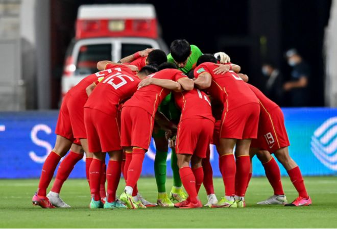 泰国运动员实力尽显荣登领奖台的简单介绍