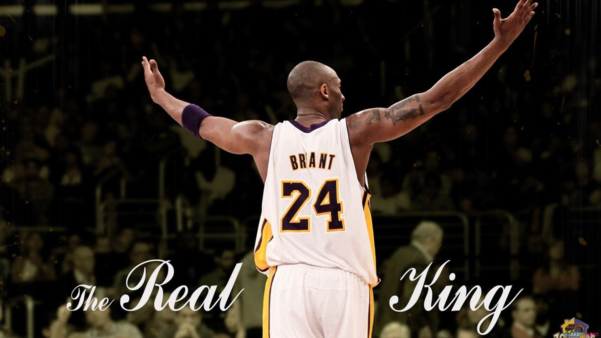 钻石联赛季后赛激情夜！姆巴佩里突外投，明尼苏达森林狼鏖战那不勒斯